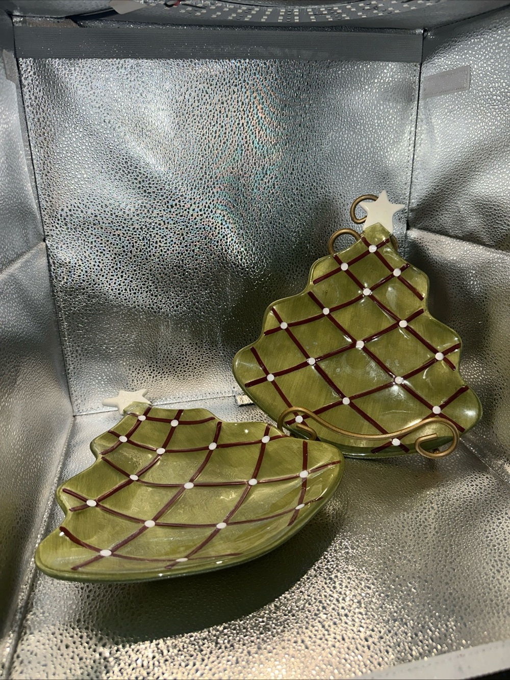 Pottery Barn Seasons Greetings Ceramic Christmas Tree Plate set of 2